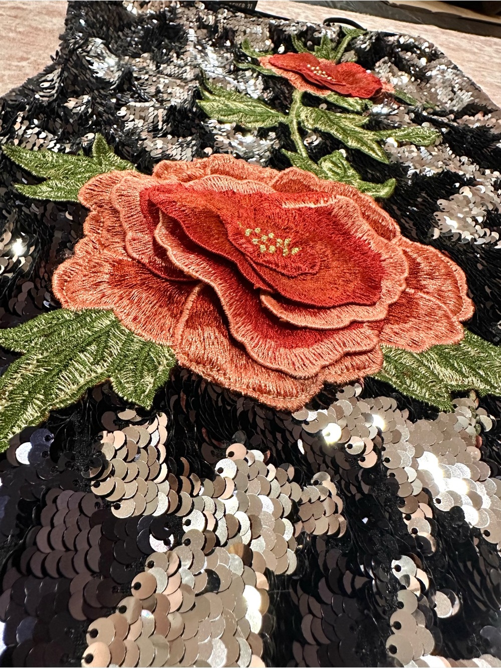 NWT 🌺 Sequins & Flower Appliqué Dress - Picture 4 of 11